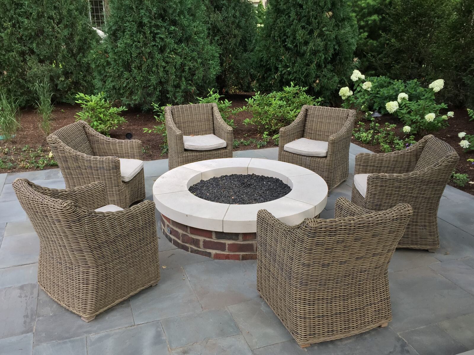 Outdoor fire pit and fireplace installation — Green Grass Landscape, Chicago's western suburbs