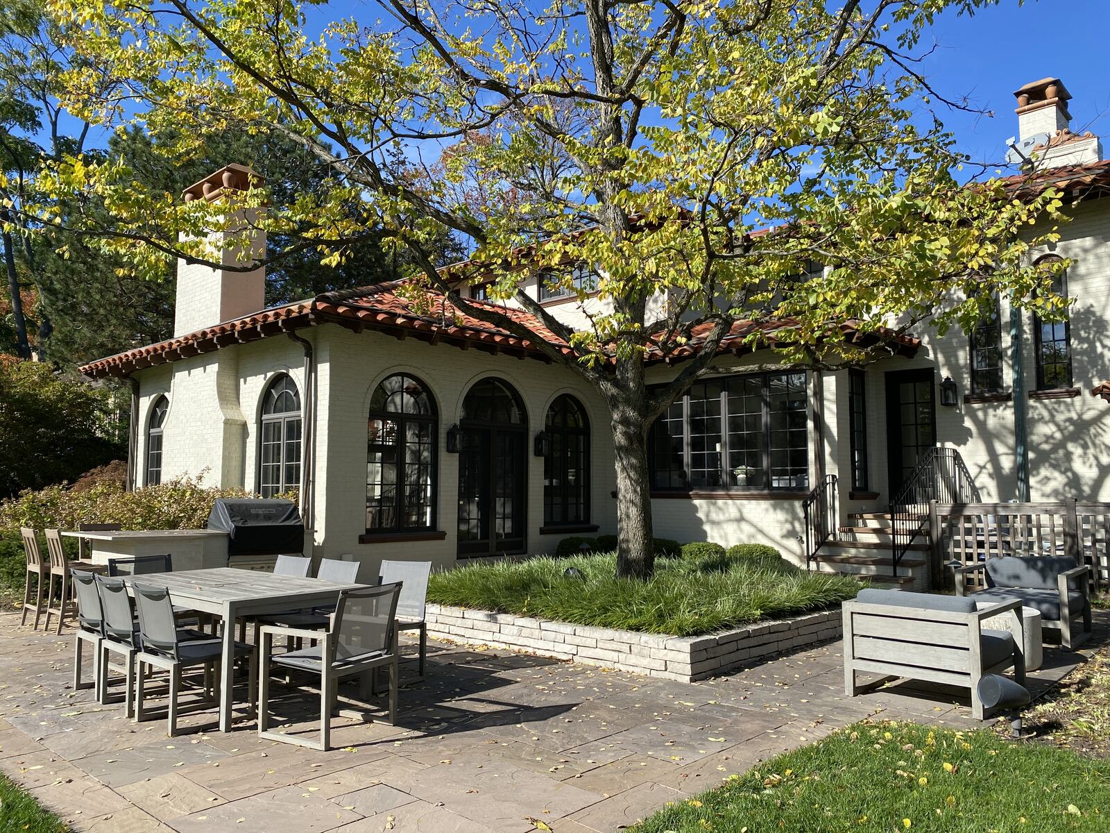 FAQ — Green Grass Landscape, Chicago's western suburbs