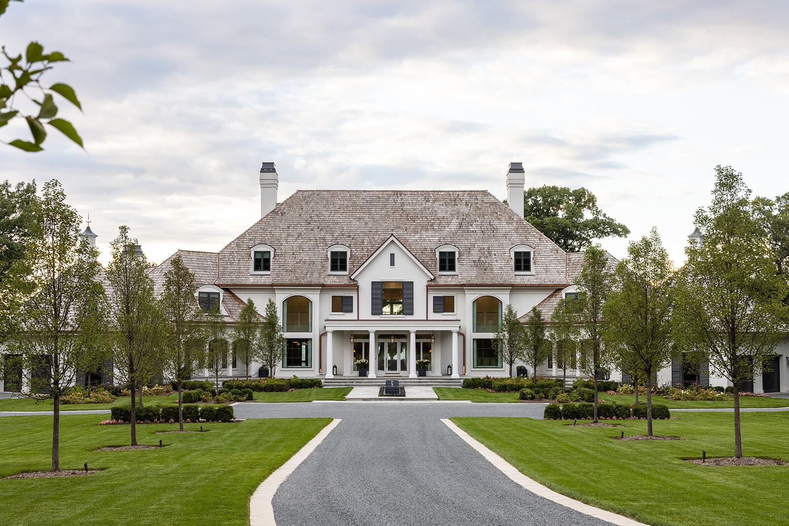 Paver driveway installation — Green Grass Landscape, Chicago's western suburbs